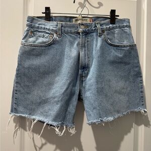 Vintage Levi's Relaxed Fit Light Blue Jean Shorts